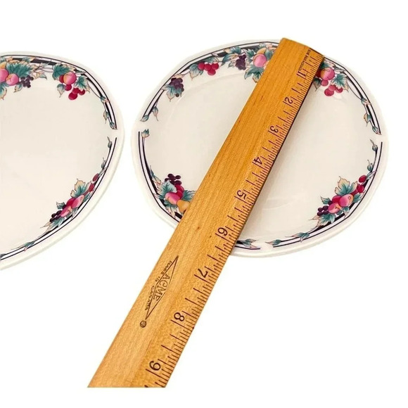 Royal Doulton Autumn Glory Side Plates 6 in Box of 2 Fine China 1995 Vin… - Picture 4 of 7